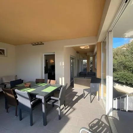 Nielluciu, Appartement T4 6 Mersonnes 50M De La Plage Apartament *