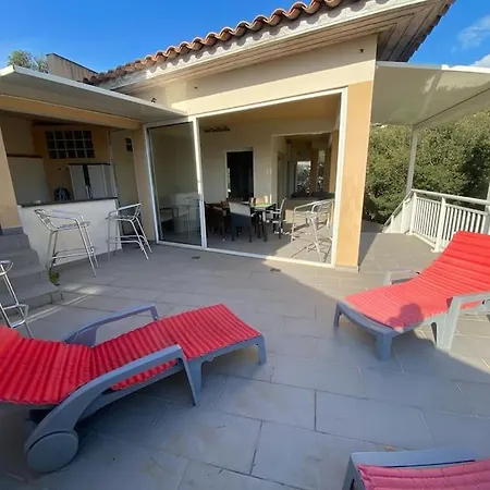 Nielluciu, Appartement T4 6 Mersonnes 50M De La Plage *