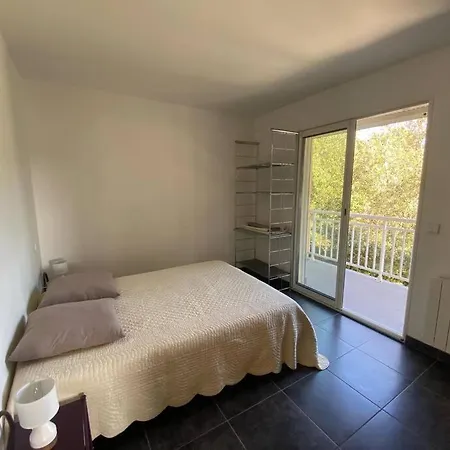 Nielluciu, Appartement T4 6 Mersonnes 50M De La Plage *